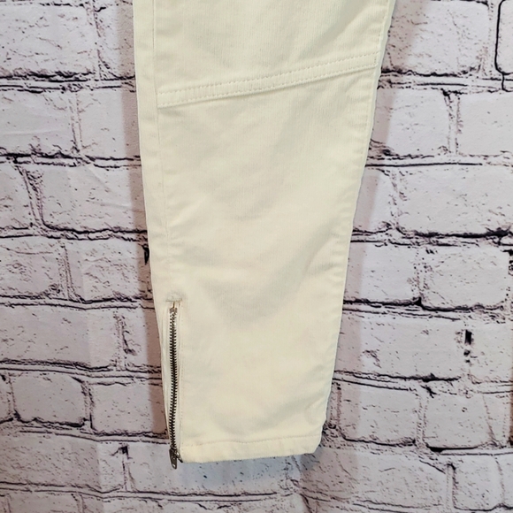 Banana Republic Cream Corduroy Pants Size 28 EUC - Picture 6 of 16